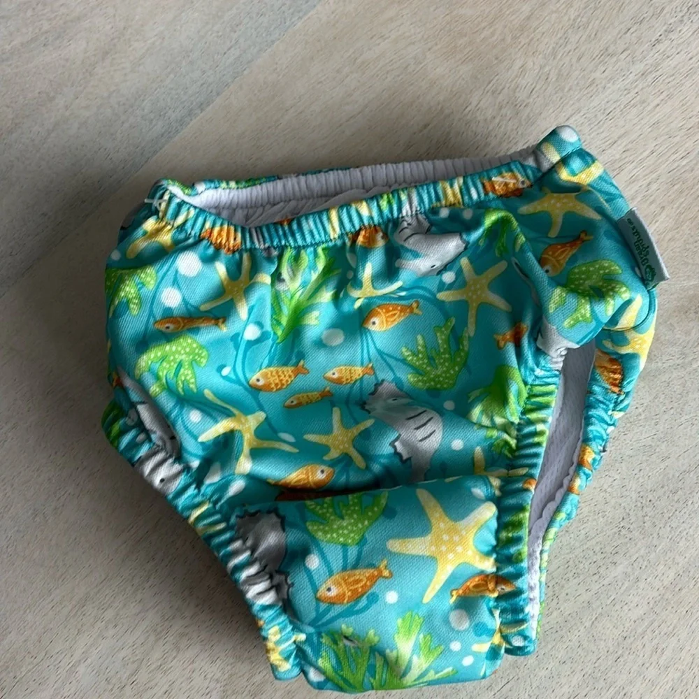 i play. by green sprouts baby boys Reusable Swim Diaper Aqua fish 6 Months